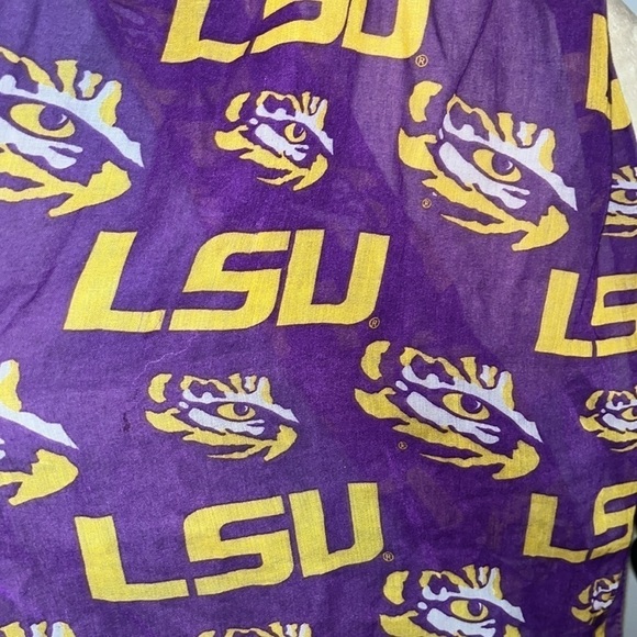 LSU Tigers Louisiana State University women’s scarf wrap - Picture 3 of 5